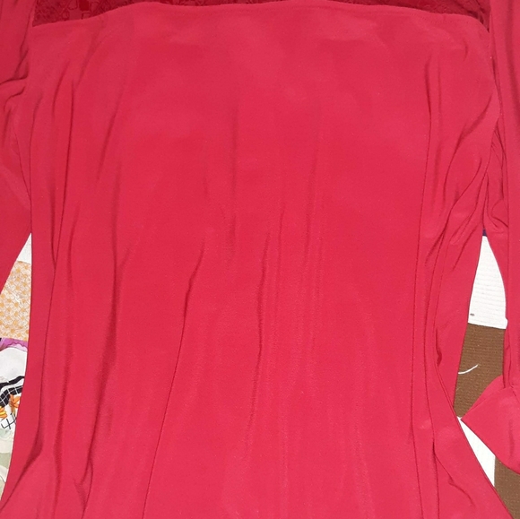 Blouse - Picture 2 of 3